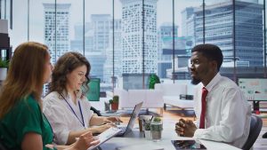 Nail the Interview – Presenting Yourself with Confidence and Class